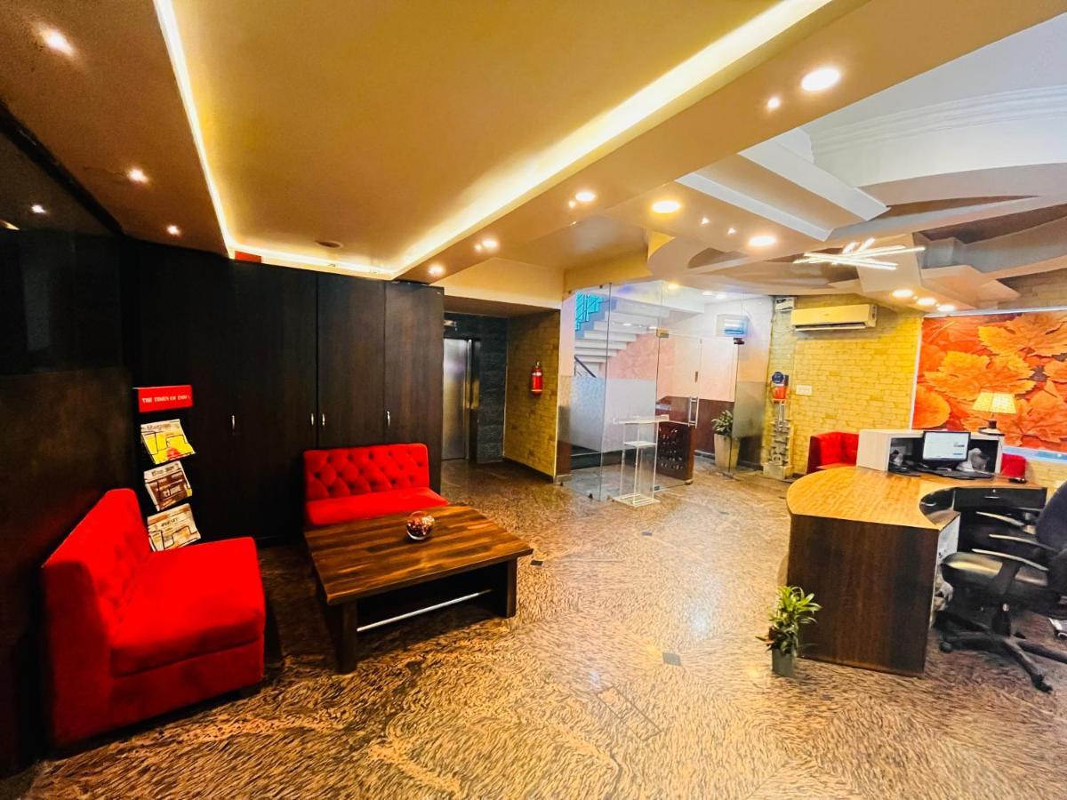 Hotel The Leaf - Gomti Nagar Lucknow Bagian luar foto